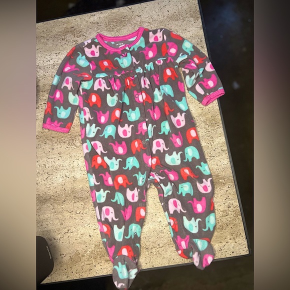 Carters Elephant Onesie 9 Months Button up long sleeve - Picture 3 of 5